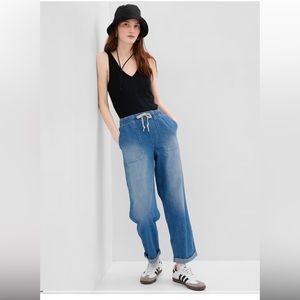 GAP XL (14-ish, see photos) midrise, easy pull on jeans in EUC